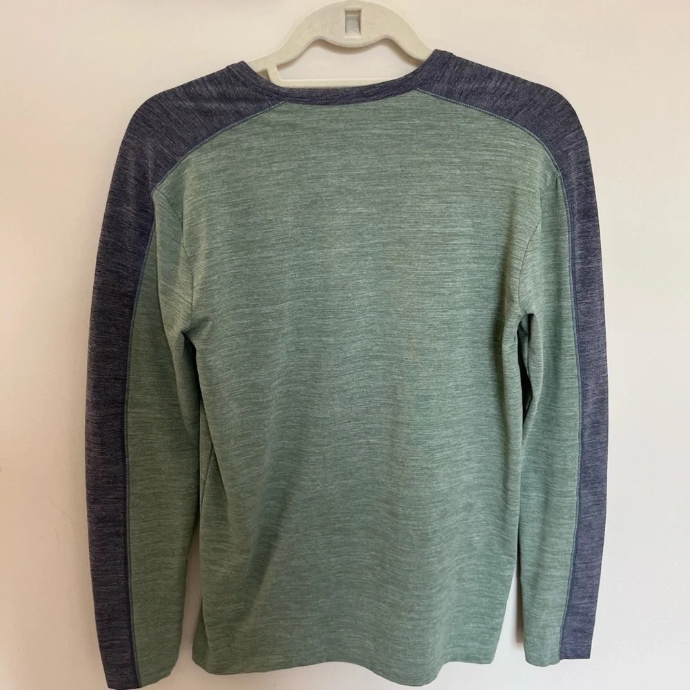 Crewcuts Green & Gray Long Sleeve top